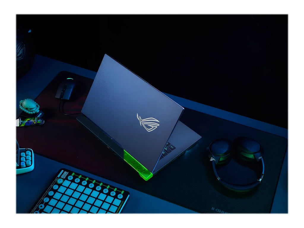 ROG Strix G15 G513, 15.6\" Full HD, AMD Ryzen 7 6800HS, NVIDIA Geforce RTX 3050, 16GB RAM, 512GB SSD, Eclipse Gray, Windows 11 Home, G513RC-ES73